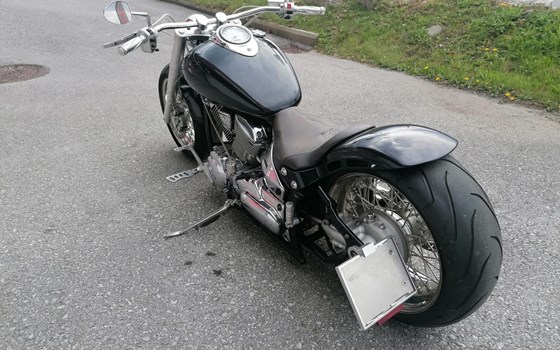 Umgebautes Motorrad Yamaha XVS 1100 Drag Star von user1317110 - Bild 7 Umgebautes Motorrad Yamaha XVS 1100 Drag Star von user1317110 - Bild 7