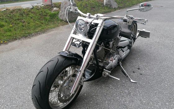 Umgebautes Motorrad Yamaha XVS 1100 Drag Star von user1317110 - Bild 9 Umgebautes Motorrad Yamaha XVS 1100 Drag Star von user1317110 - Bild 9