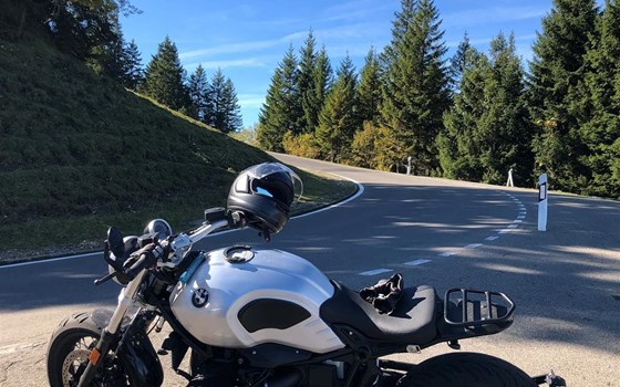 Umgebautes Motorrad BMW R nineT Pure von Preiem - Bild 2 Umgebautes Motorrad BMW R nineT Pure von Preiem - Bild 2