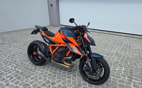 Umgebautes Motorrad KTM 1290 Super Duke R von markbika - Bild 8 Umgebautes Motorrad KTM 1290 Super Duke R von markbika - Bild 8