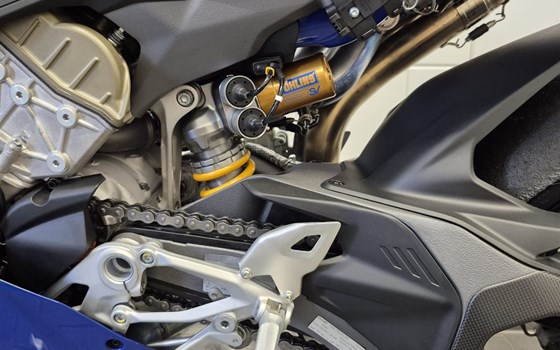 Umgebautes Motorrad Ducati Panigale V4 S von Witten u. Weber oHG - Bild 17