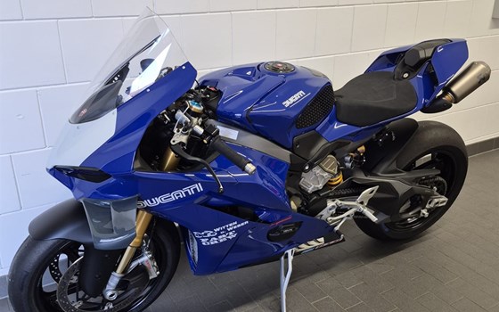 Umgebautes Motorrad Ducati Panigale V4 S von Witten u. Weber oHG - Bild 14