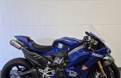 Ducati Panigale V4 S Custom Bike Ducati Panigale V4 S Custom Bike