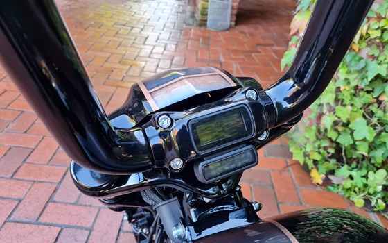 Umgebautes Motorrad Harley-Davidson Softail Breakout 114 FXBRS von X-Trem Custombikes - Bild 17 Umgebautes Motorrad Harley-Davidson Softail Breakout 114 FXBRS von X-Trem Custombikes - Bild 17