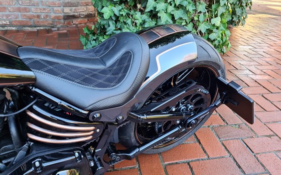 Umgebautes Motorrad Harley-Davidson Softail Breakout 114 FXBRS von X-Trem Custombikes - Bild 22 Umgebautes Motorrad Harley-Davidson Softail Breakout 114 FXBRS von X-Trem Custombikes - Bild 22