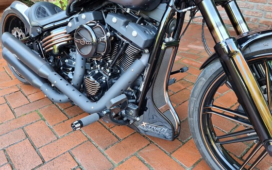 Umgebautes Motorrad Harley-Davidson Softail Breakout 114 FXBRS von X-Trem Custombikes - Bild 8 Umgebautes Motorrad Harley-Davidson Softail Breakout 114 FXBRS von X-Trem Custombikes - Bild 8