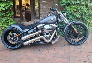 Harley-Davidson Softail Breakout FXSB