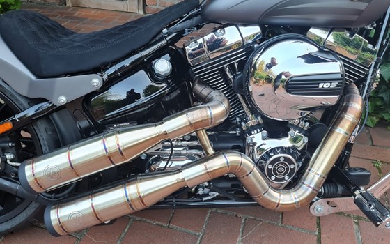 Umgebautes Motorrad Harley-Davidson Softail Breakout FXSB von X-Trem Custombikes - Bild 7 Umgebautes Motorrad Harley-Davidson Softail Breakout FXSB von X-Trem Custombikes - Bild 7