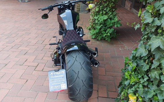 Umgebautes Motorrad Harley-Davidson Softail Breakout 114 FXBRS von X-Trem Custombikes - Bild 17 Umgebautes Motorrad Harley-Davidson Softail Breakout 114 FXBRS von X-Trem Custombikes - Bild 17