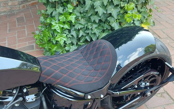 Umgebautes Motorrad Harley-Davidson Softail Breakout 114 FXBRS von X-Trem Custombikes - Bild 10 Umgebautes Motorrad Harley-Davidson Softail Breakout 114 FXBRS von X-Trem Custombikes - Bild 10