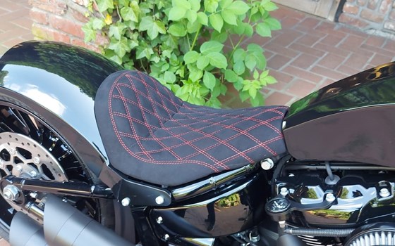 Umgebautes Motorrad Harley-Davidson Softail Breakout 114 FXBRS von X-Trem Custombikes - Bild 23 Umgebautes Motorrad Harley-Davidson Softail Breakout 114 FXBRS von X-Trem Custombikes - Bild 23