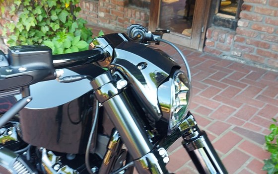 Umgebautes Motorrad Harley-Davidson Softail Breakout 114 FXBRS von X-Trem Custombikes - Bild 26 Umgebautes Motorrad Harley-Davidson Softail Breakout 114 FXBRS von X-Trem Custombikes - Bild 26