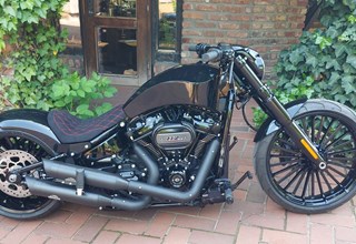 Harley-Davidson Softail Breakout 114 FXBRS