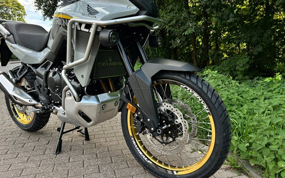 Umgebautes Motorrad Honda XL750 Transalp von Tempo-Zweirad-Treff GmbH - Bild 23 Umgebautes Motorrad Honda XL750 Transalp von Tempo-Zweirad-Treff GmbH - Bild 23
