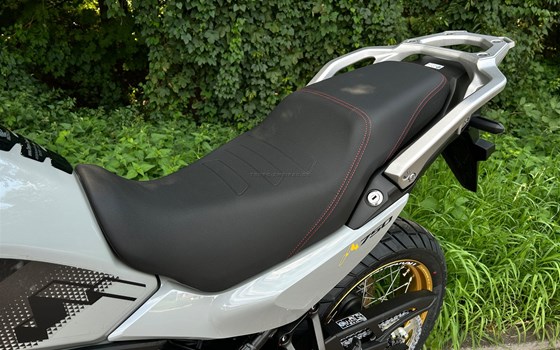 Umgebautes Motorrad Honda XL750 Transalp von Tempo-Zweirad-Treff GmbH - Bild 9 Umgebautes Motorrad Honda XL750 Transalp von Tempo-Zweirad-Treff GmbH - Bild 9