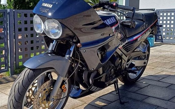 Umgebautes Motorrad Yamaha FZ 750 von FZ_Oli - Bild 5 Umgebautes Motorrad Yamaha FZ 750 von FZ_Oli - Bild 5