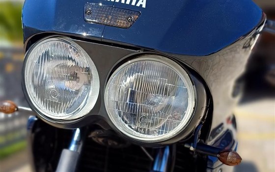 Umgebautes Motorrad Yamaha FZ 750 von FZ_Oli - Bild 6 Umgebautes Motorrad Yamaha FZ 750 von FZ_Oli - Bild 6