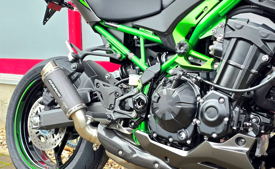 Umbgebautes Motorrad Kawasaki Z900 Bild 16: Umbgebautes Motorrad Kawasaki Z900