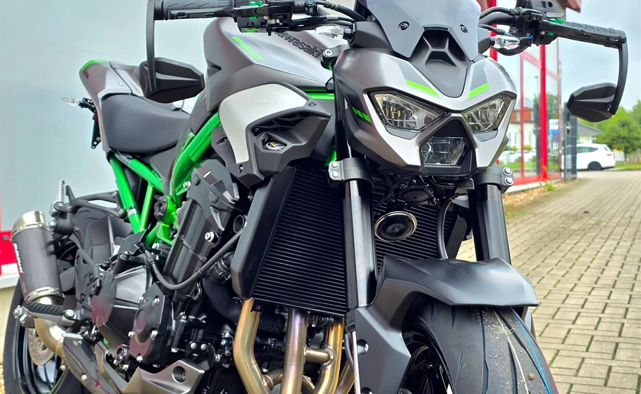 Umbgebautes Motorrad Kawasaki Z900 Bild 12: Umbgebautes Motorrad Kawasaki Z900