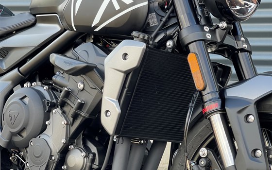 Umgebautes Motorrad Triumph Trident 660 von Stärker-Profil GmbH - Bild 13 Umgebautes Motorrad Triumph Trident 660 von Stärker-Profil GmbH - Bild 13