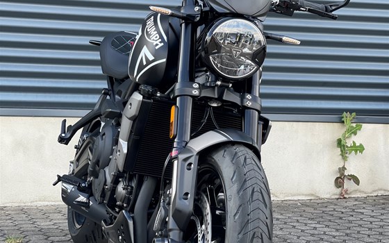 Umgebautes Motorrad Triumph Trident 660 von Stärker-Profil GmbH - Bild 16 Umgebautes Motorrad Triumph Trident 660 von Stärker-Profil GmbH - Bild 16