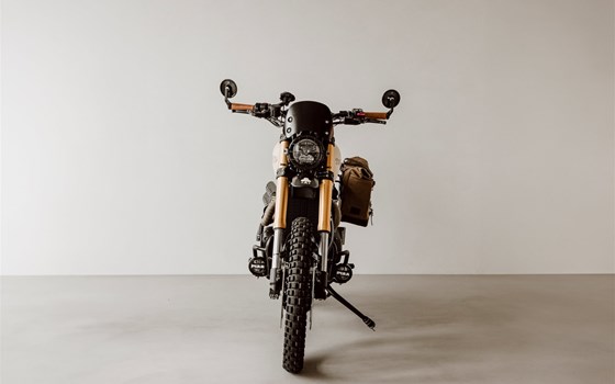 Umgebautes Motorrad Triumph Scrambler 1200 XE von Erne's Euromotos AG - Bild 16 Umgebautes Motorrad Triumph Scrambler 1200 XE von Erne's Euromotos AG - Bild 16