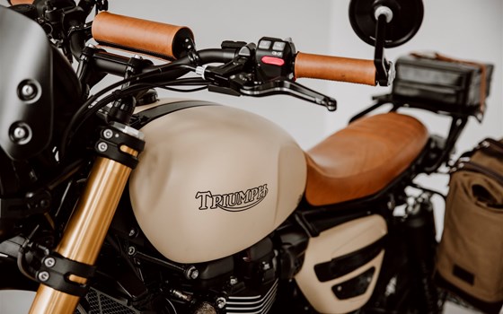 Umgebautes Motorrad Triumph Scrambler 1200 XE von Erne's Euromotos AG - Bild 4 Umgebautes Motorrad Triumph Scrambler 1200 XE von Erne's Euromotos AG - Bild 4