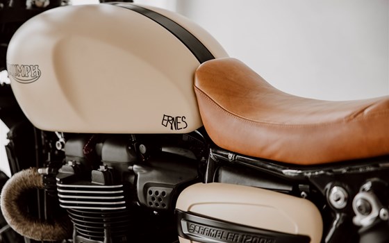 Umgebautes Motorrad Triumph Scrambler 1200 XE von Erne's Euromotos AG - Bild 5 Umgebautes Motorrad Triumph Scrambler 1200 XE von Erne's Euromotos AG - Bild 5