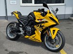 Umbgebautes Motorrad Suzuki GSX-8R
