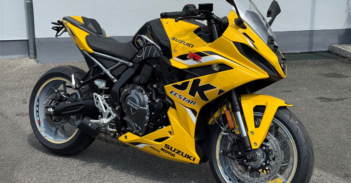 Umbgebautes Motorrad Suzuki GSX-8R