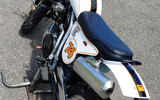 Umgebautes Motorrad KTM 640 LC4 Supermoto von aisti19 - Bild 6 Umgebautes Motorrad KTM 640 LC4 Supermoto von aisti19 - Bild 6