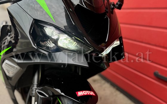 Umgebautes Motorrad Kawasaki Ninja ZX-6R von Jahelka Zweirad GmbH - Bild 6 Umgebautes Motorrad Kawasaki Ninja ZX-6R von Jahelka Zweirad GmbH - Bild 6