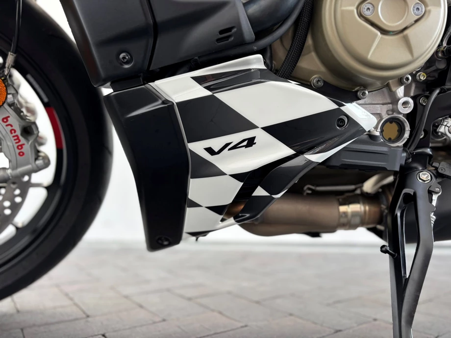 Rebuilt motorbike Ducati Streetfighter V4 S Bild 4: Rebuilt motorbike Ducati Streetfighter V4 S