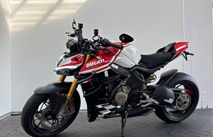 Ducati Streetfighter V4 S Custom Bike
