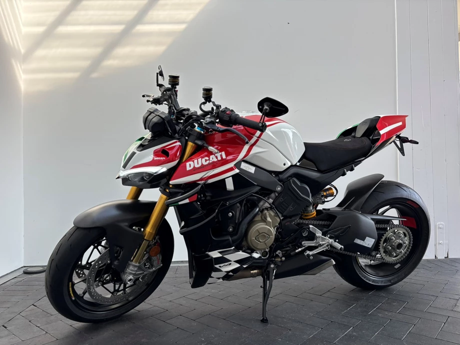 Rebuilt motorbike Ducati Streetfighter V4 S Bild 1: Rebuilt motorbike Ducati Streetfighter V4 S