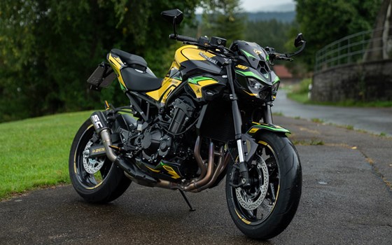Umgebautes Motorrad Kawasaki Z900 von Zweirad Meggle - Bild 9 Umgebautes Motorrad Kawasaki Z900 von Zweirad Meggle - Bild 9