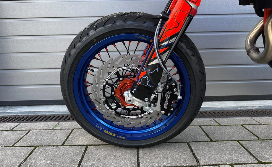 Umbgebautes Motorrad KTM 500 EXC-F SIX DAYS Bild 19: Umbgebautes Motorrad KTM 500 EXC-F SIX DAYS