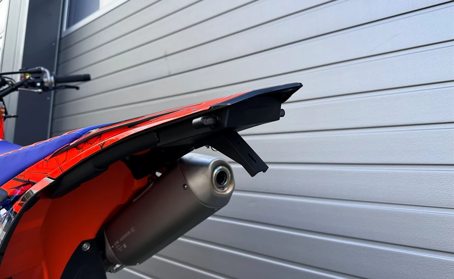 Umbgebautes Motorrad KTM 500 EXC-F SIX DAYS Bild 10: Umbgebautes Motorrad KTM 500 EXC-F SIX DAYS