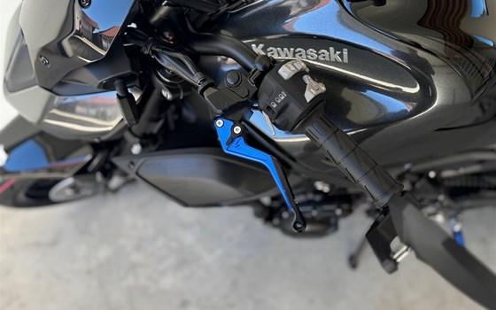 Umgebautes Motorrad Kawasaki Z900 von Zweirad Meggle - Bild 9 Umgebautes Motorrad Kawasaki Z900 von Zweirad Meggle - Bild 9