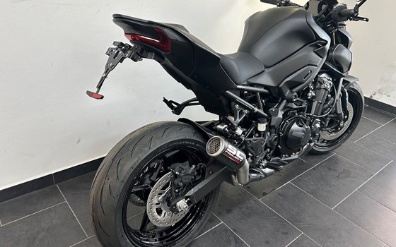 Umgebautes Motorrad Kawasaki Z900 von Bikers-Euroshop - Bild 7 Umgebautes Motorrad Kawasaki Z900 von Bikers-Euroshop - Bild 7