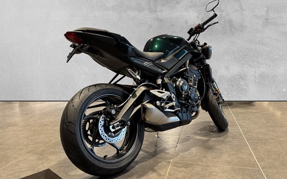 Umgebautes Motorrad Triumph Street Triple 765 R von Triumph Münster by Auto Nagel Münster GmbH & Co. KG - Bild 3 Umgebautes Motorrad Triumph Street Triple 765 R von Triumph Münster by Auto Nagel Münster GmbH & Co. KG - Bild 3