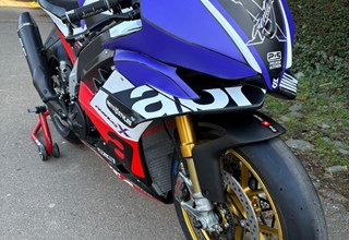 Aprilia RSV4 1100 Factory
