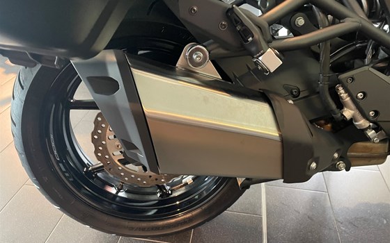 Umgebautes Motorrad Kawasaki Versys 1000 SE von Moto Point Ilmenau e.K. - Inh. Frank Engelhardt - Bild 7 Umgebautes Motorrad Kawasaki Versys 1000 SE von Moto Point Ilmenau e.K. - Inh. Frank Engelhardt - Bild 7