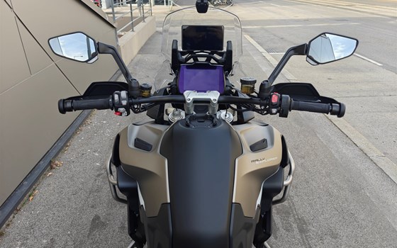 Umgebautes Motorrad Triumph Tiger 1200 Rally Explorer von IL MOTO  Motorradhandel und Reparaturwerkstätte GesmbH - Bild 6 Umgebautes Motorrad Triumph Tiger 1200 Rally Explorer von IL MOTO  Motorradhandel und Reparaturwerkstätte GesmbH - Bild 6
