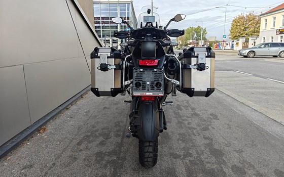 Umgebautes Motorrad Triumph Tiger 1200 Rally Explorer von IL MOTO  Motorradhandel und Reparaturwerkstätte GesmbH - Bild 5 Umgebautes Motorrad Triumph Tiger 1200 Rally Explorer von IL MOTO  Motorradhandel und Reparaturwerkstätte GesmbH - Bild 5