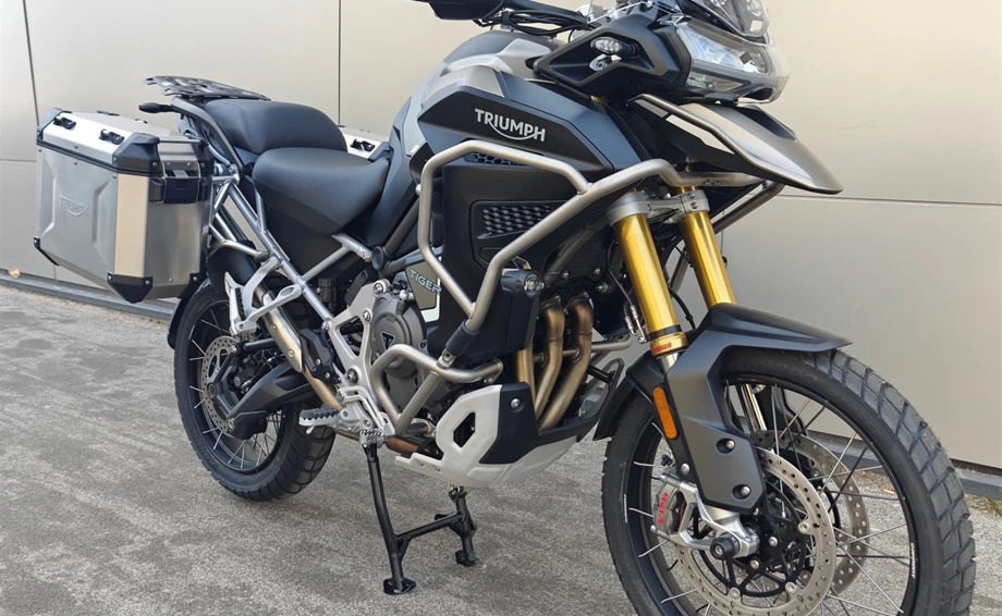 Umbgebautes Motorrad Triumph Tiger 1200 Rally Explorer Bild 7: Umbgebautes Motorrad Triumph Tiger 1200 Rally Explorer