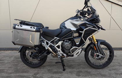 Triumph Tiger 1200 Rally Explorer Custom Bike Triumph Tiger 1200 Rally Explorer Custom Bike