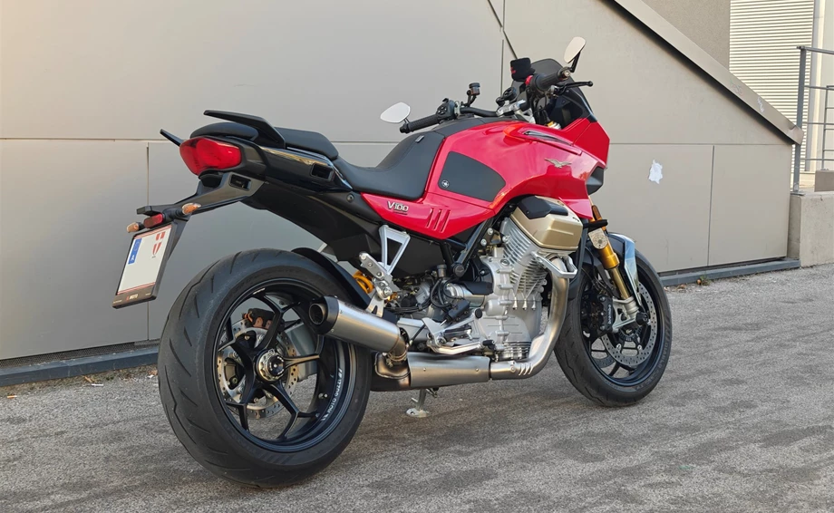 Umbgebautes Motorrad Moto Guzzi V100 Mandello S Bild 5: Umbgebautes Motorrad Moto Guzzi V100 Mandello S