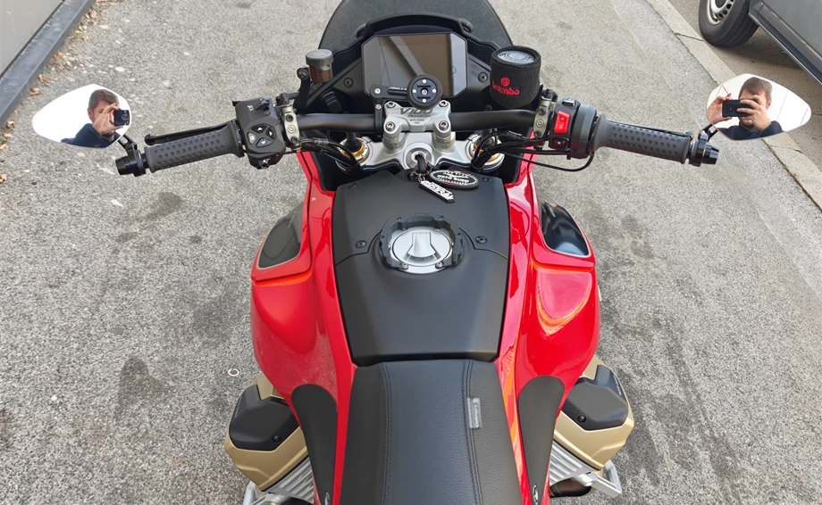 Umbgebautes Motorrad Moto Guzzi V100 Mandello S Bild 8: Umbgebautes Motorrad Moto Guzzi V100 Mandello S