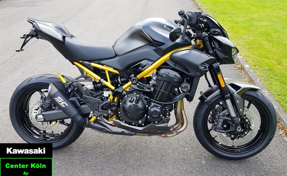 Umbgebautes Motorrad Kawasaki Z900 Bild 1: Umbgebautes Motorrad Kawasaki Z900